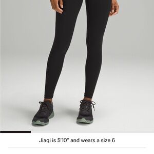 NWT Wunder Train High-Rise Tight with Pockets 28"